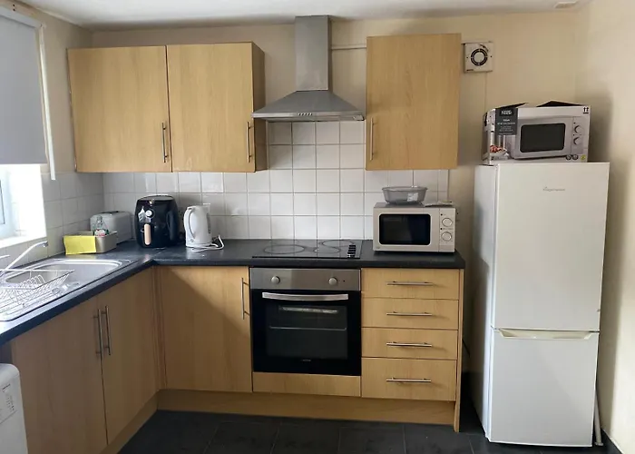 Cosy Home In Nuthall Nottingham