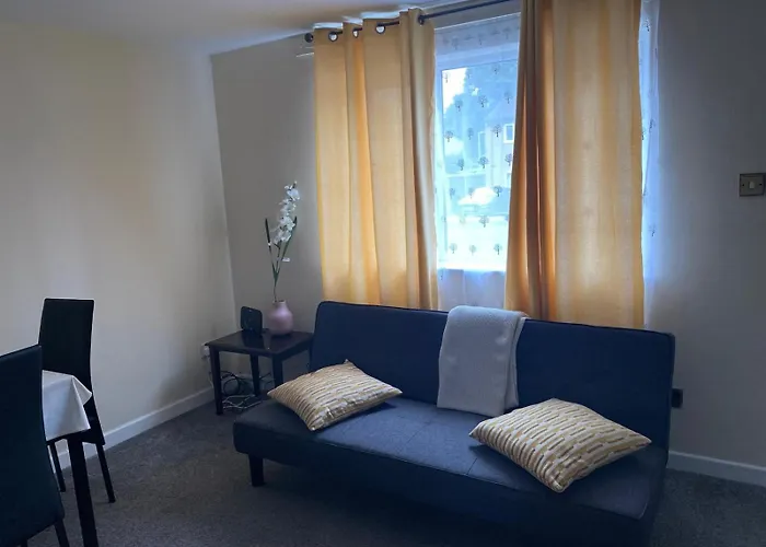 Cosy Home In Nuthall Nottingham